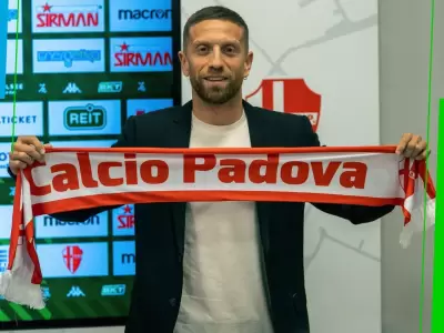 El "Papu" G�mez vuelve a jugar al f�tbol