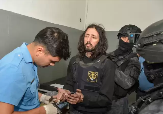 Laurta est� detenido actualmente en el penal de Cruz del Eje, luego de haber sido trasladado desde Gualeguaych�.