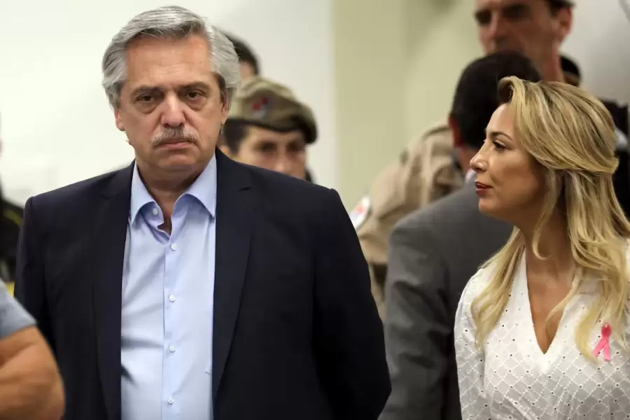 Otros tiempos: cuando Alberto Fern�ndez y Fabiola Y��ez se mostraban felices en p�blico.
