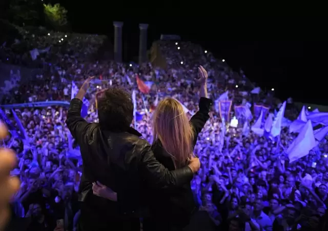 Cierre de campa�a de Javier Milei en Rosario