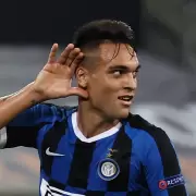Escándalo en Italia: la seña de cobarde de Lautaro Martínez a su ex DT que se hizo viral
