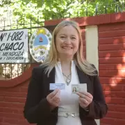 Hebe Casado vot� en San Rafael y destac� la importancia de participar mirando hacia el futuro