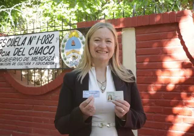 La escuela Provincia del Chaco, en Cuadro Benegas. El colegio primario de la vicegobernadora Hebe Casado.