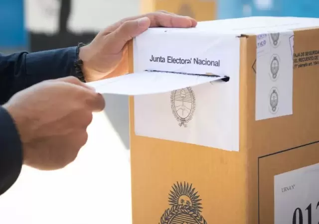Con una concurrencia del 71,5% del padr�n, Mendoza se posicion� por encima del promedio nacional.