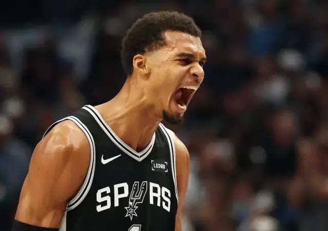 Wembayanna, figura de los Spurs.