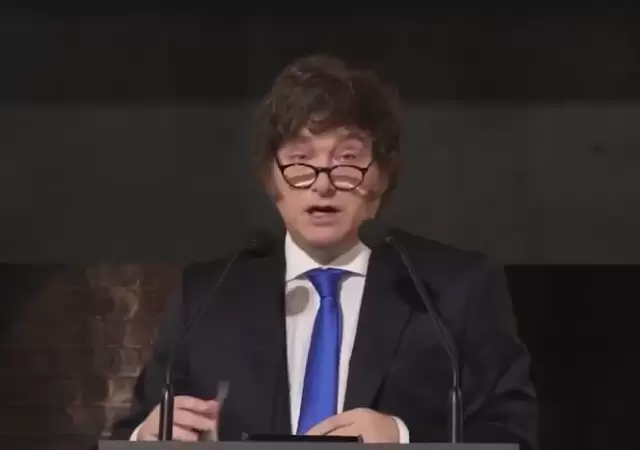 Javier Milei visit� un canal de televisi�n