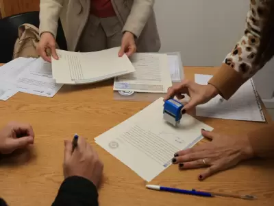 La escritura para una familia es algo muy importante porque da el sentido de pertenencia a la tierra.