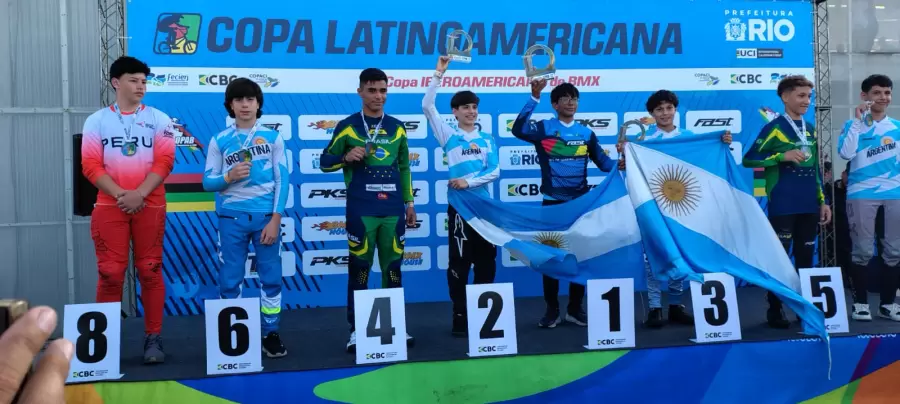 Agust�n Sepulveda se subi� al podio