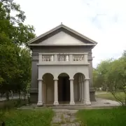 Fotos de cementerios y m�sica sinf�nica: as� ser� el AETERNVM en la Capilla Patrimonial
