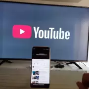 YouTube lleva el futuro a tu televisor: IA, 4K y compras con QR