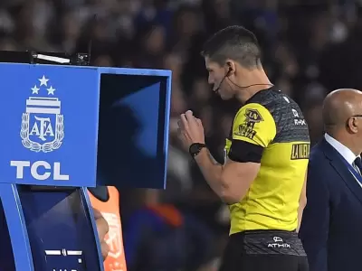 Otra ver el arbitraje en la mira