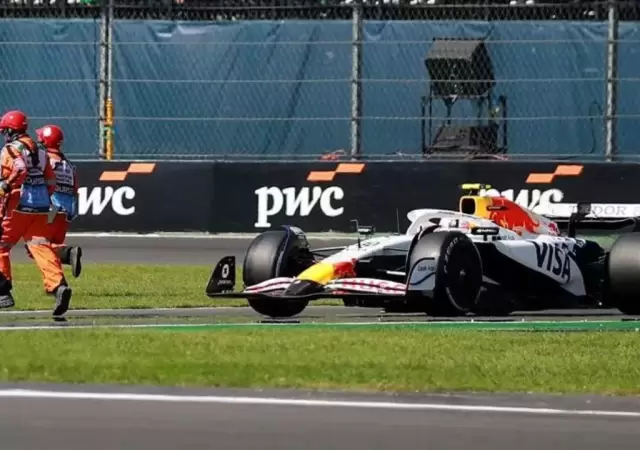 El momento que paraliz� a los fan�ticos durante el GP de M�xico.