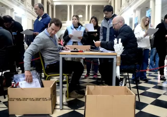 La confirmaci�n del escrutinio definitivo menciona que "ratific� los resultados provisorios" y "descart� modificaciones significativas.