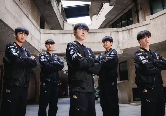 T1 est en las semis del Worlds 2025