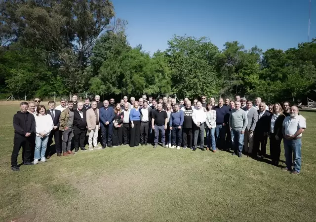 El peronismo responde a Cristina: 'El desdoblamiento fue muy positivo'