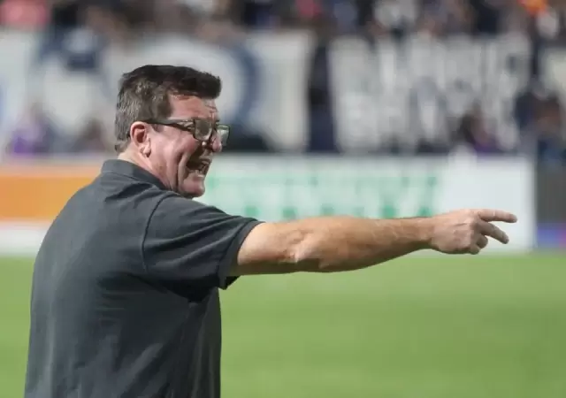 Alfredo Berti, DT de Independiente Rivadavia.