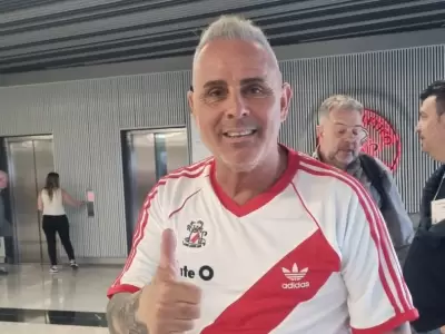 Pablo Lunati, candidato a presidente, llego a votar