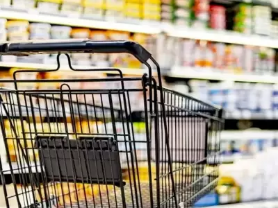 "La C�mara Argentina de Supermercados y otras instituciones como la CAME miden una ca�da en las ventas en todos los rubros" (G. Romero)