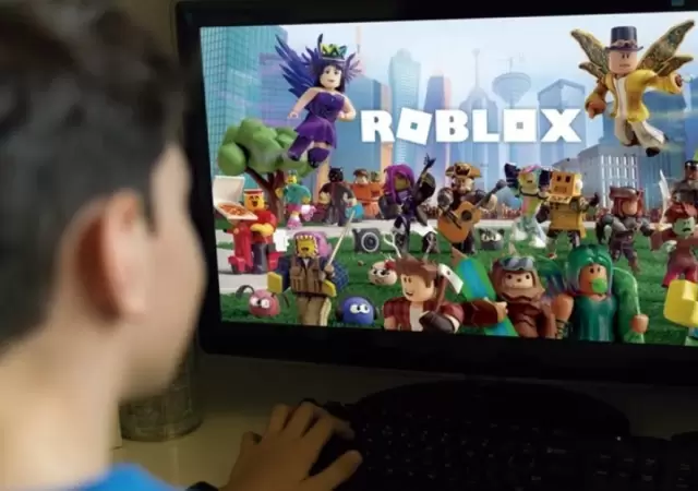 Roblox es una plataforma de juegos en l�nea y creaci�n de mundos virtuales usada por millones de menores en todo el mundo.