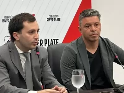 Di Carlo y Gallardo en la conferencia de prensa