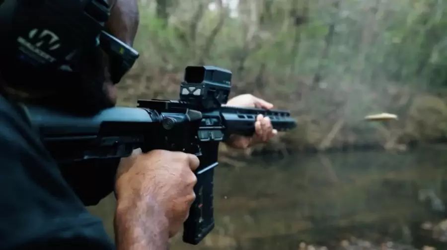 La resoluci�n habilita que el cargador del arma sea de tipo Kippong. Antes, en casos muy limitados, este no pod�a serlo y deb�a estar soldado al arma.