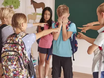 Ciberacoso y redes sociales: el nuevo escenario del bullying en adolescentes.
