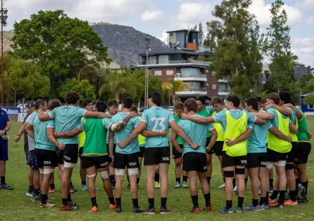El plantel se entren� de cara al duelo del viernes