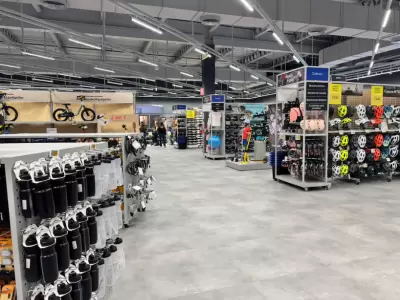 La tienda tiene 3.000 metros cuadrados y unos 5.000 productos de 65 disciplinas