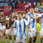 Argentina aplastó a Fiji 7-0 y clasificó a 16avos de final con puntaje ideal