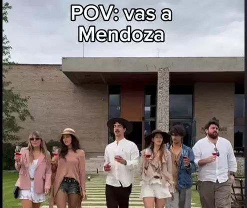 Un grupo de influencers se burl� de los turistas que visitan Mendoza.
