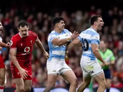Ger�nimo Prisciantelli y Sim�n Ben�tez Cruz en el partidazo de Los Pumas