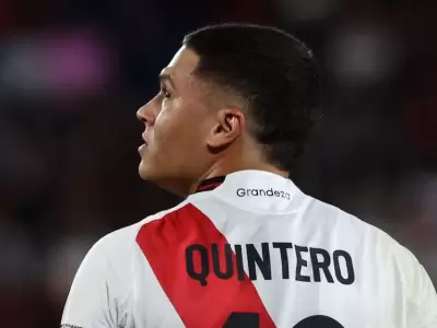 Juanfer Quintero se cruz� con un periodista.