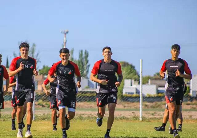 Maip� puso primera en los entrenamientos.