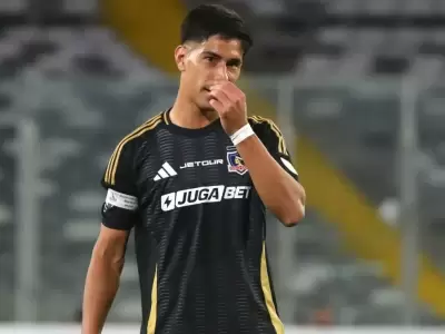 Godoy Cruz llevar�a a Colo Colo a la FIFA por Salom�n Rodr�guez.
