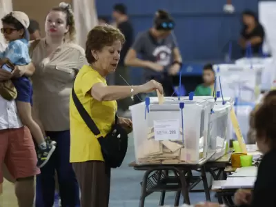 La presidenta del Servel entreg detalles sobre el cronograma de la noche.