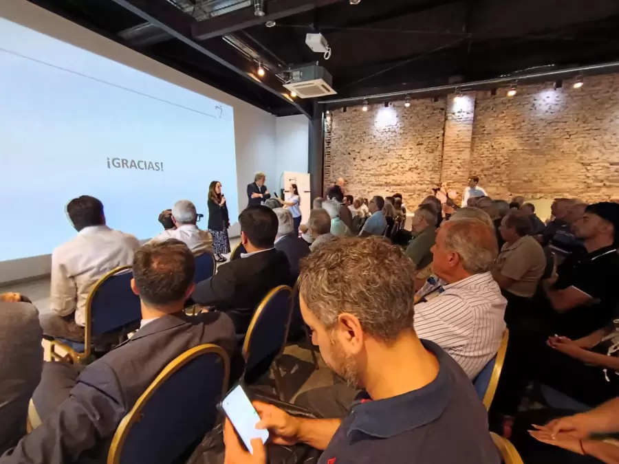 imagen de whatsapp 2025-11-17 a las 13.52.51_098fc8df