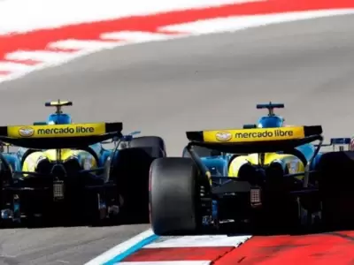 Alpine trabaja a destajo para terminar a tiempo el A526.