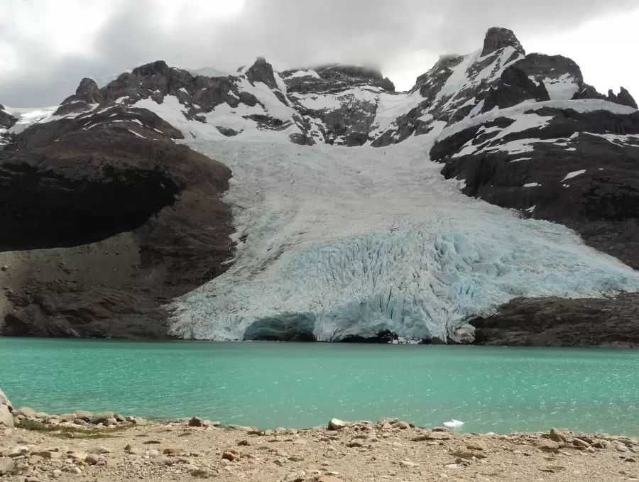 Uno de los glaciares que provee agua potable