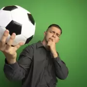 �No te gusta el f�tbol? La psicolog�a explica por qu� y qu� significa realmente