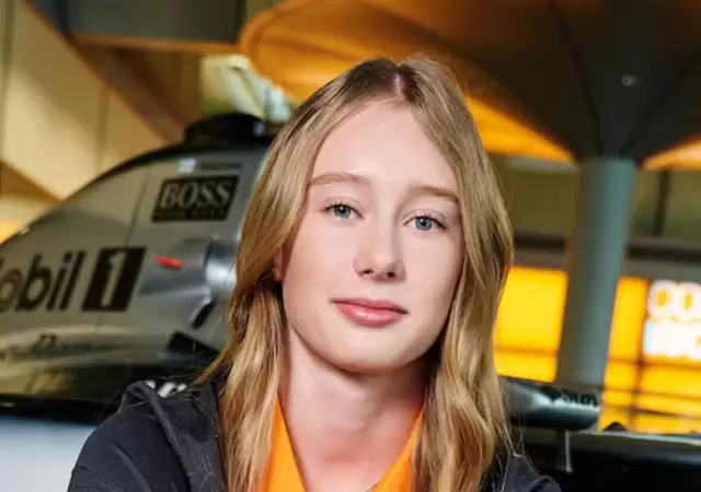 La hija de Mika Hakkinen llega a McLaren y se incorpora a la academia del equipo ingl�s.