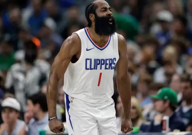 Harden, figura de los Clippers