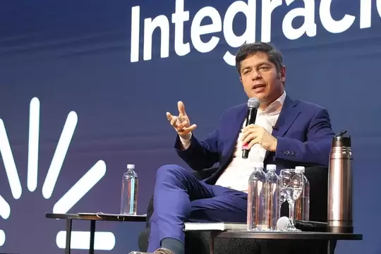 Cornejo junto a Poggi en el encuentro