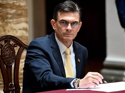 "El Ministerio de Justicia ha muerto y lo vamos a enterrar bien para que no vuelva el terrorismo de Estado", afirm� el mandatario.