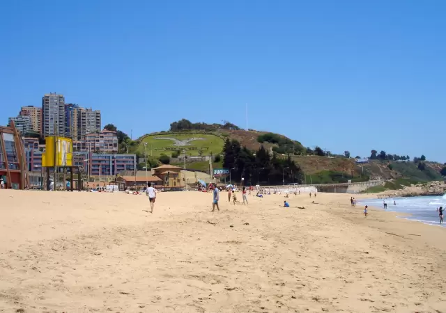 Re�aca es uno de los destinos m�s elegidos por los argentinos, tanto por sus playas como por sus principales zonas comerciales de Vi�a del Mar.
