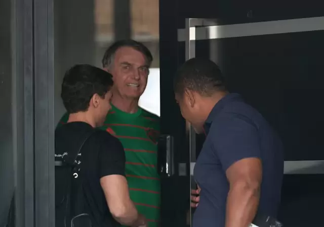 Bolsonaro al momento de ser detenido.