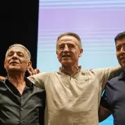 Pese al cambio de figuritas, sigue el rechazo de la CGT a la modernizaci�n laboral que Argentina grita