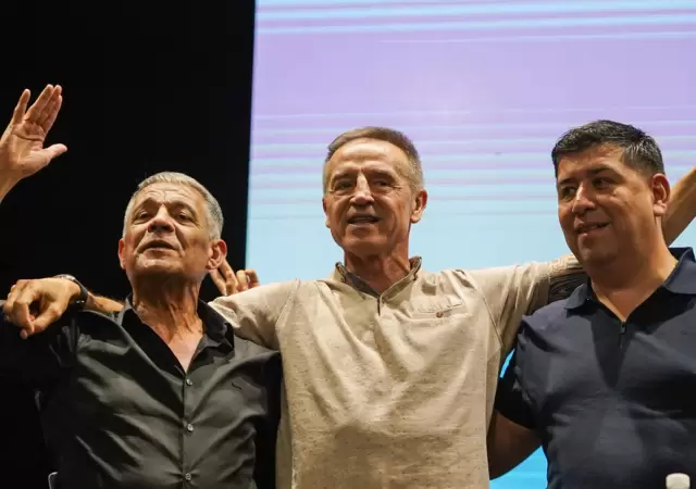 Los nuevos cotitulares de la CGT, Octavio Arg�ello, Jorge Sola y Cristian Jer�nimo: apenas un cambio de nombres. (Imagen: web)