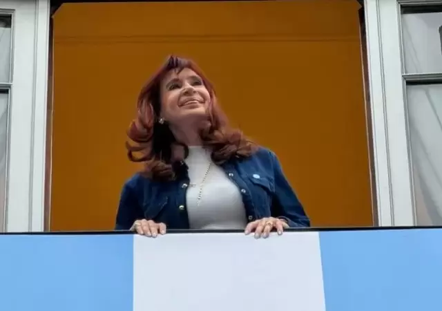 Cristina envi� un audio que se difundi� este domingo