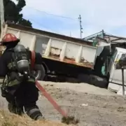 Falla mecánica o error humano: el trágico deceso de un hombre atropellado por su propio camión