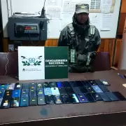 Incre�ble revelaci�n: 1 de cada 4 celulares en Argentina es del mercado negro